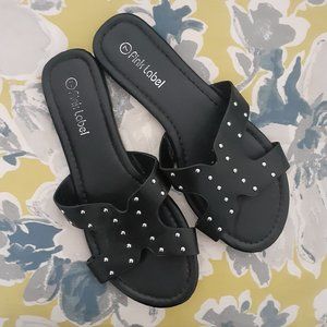 ⚫⚫Studded Sandals⚫⚫